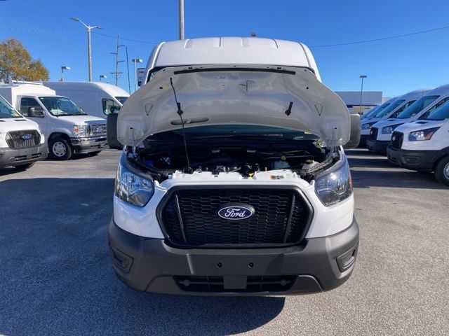 2026 Ford Transit Cargo Van T-250 148" Med Rf 9150 GVWR RWD - 22927834 - 19