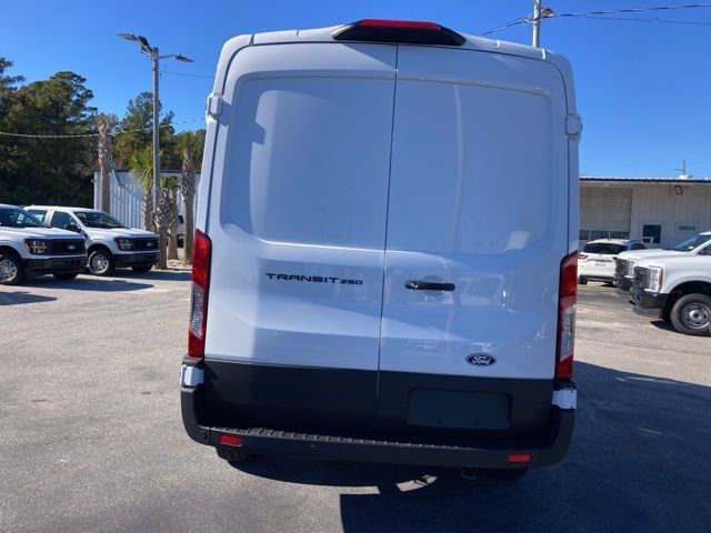 2026 Ford Transit Cargo Van T-250 148" Med Rf 9150 GVWR RWD - 22927834 - 3