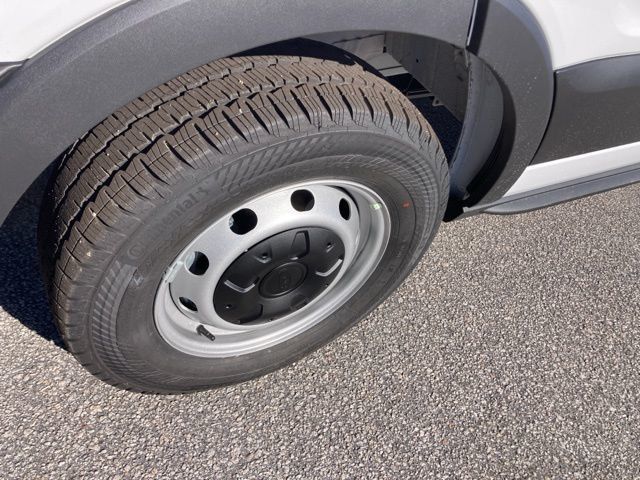 2026 Ford Transit Cargo Van T-250 148" Med Rf 9150 GVWR RWD - 22931044 - 10