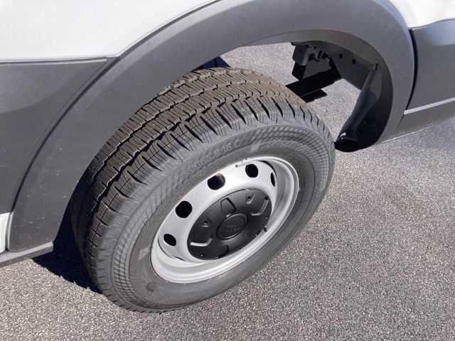 2026 Ford Transit Cargo Van T-250 148" Med Rf 9150 GVWR RWD - 22931044 - 11