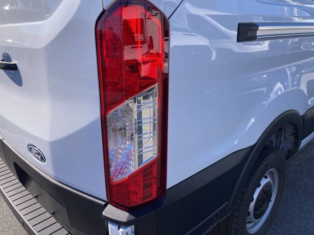 2026 Ford Transit Cargo Van T-250 148" Med Rf 9150 GVWR RWD - 22931044 - 13