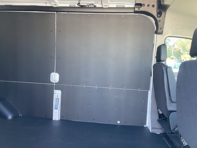 2026 Ford Transit Cargo Van T-250 148" Med Rf 9150 GVWR RWD - 22931044 - 22