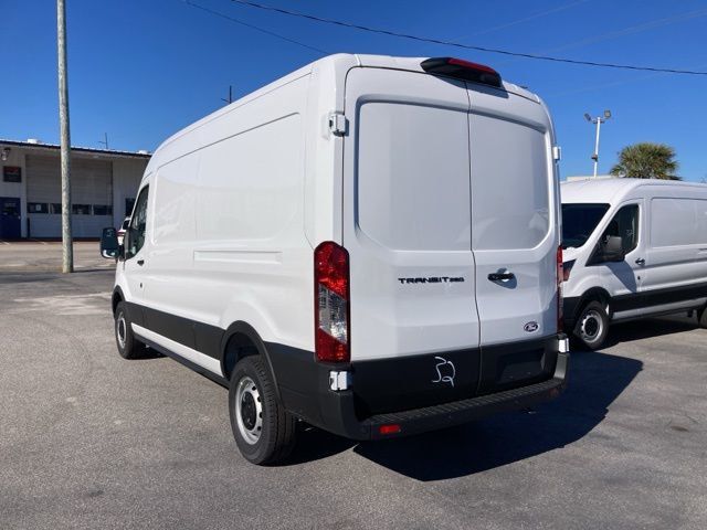 2026 Ford Transit Cargo Van T-250 148" Med Rf 9150 GVWR RWD - 22931044 - 4