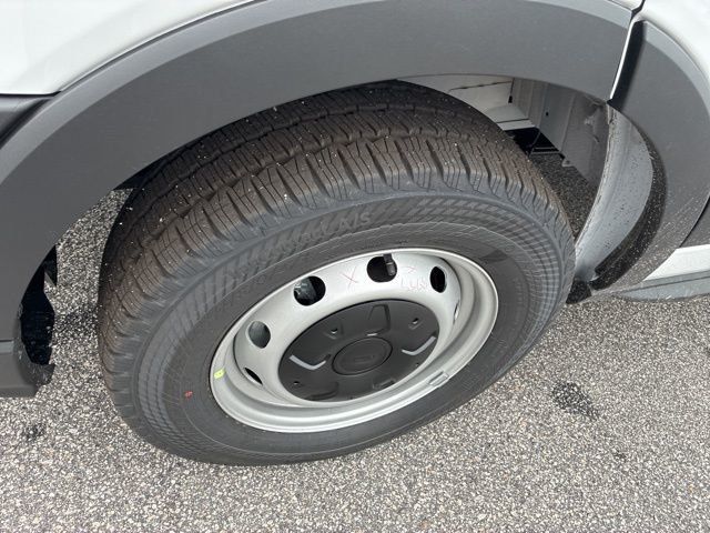 2026 Ford Transit Cargo Van T-250 148" Med Rf 9150 GVWR RWD - 22943335 - 10