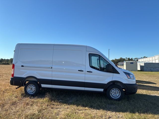 2026 Ford Transit Cargo Van T-250 148" Med Rf 9150 GVWR RWD - 22943335 - 1