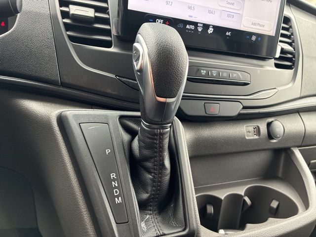 2026 Ford Transit Cargo Van T-250 148" Med Rf 9150 GVWR RWD - 22943335 - 30