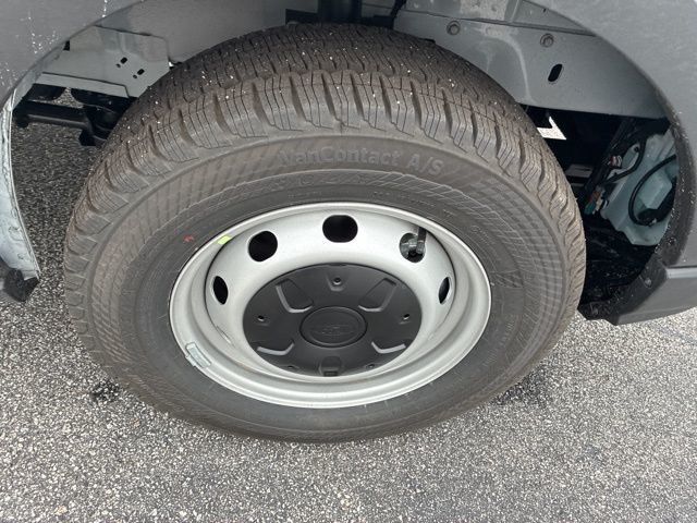 2026 Ford Transit Cargo Van T-250 148" Med Rf 9150 GVWR RWD - 22950966 - 15