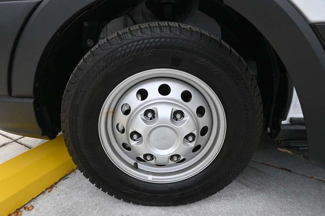 2026 Ford Transit Passenger Wagon T-350 148" Med Roof XL AWD - 23100683 - 11