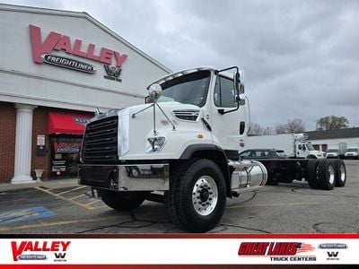 2026 Freightliner 114SD+