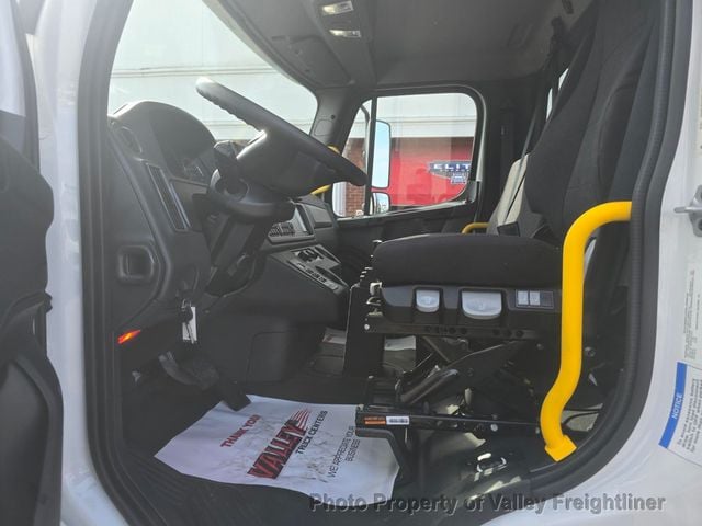 2026 Freightliner M2 106  - 22992333 - 5