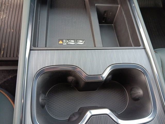 2026 GMC Acadia AT4 - 23077681 - 16