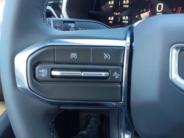 2026 GMC Canyon Elevation - 23077729 - 9