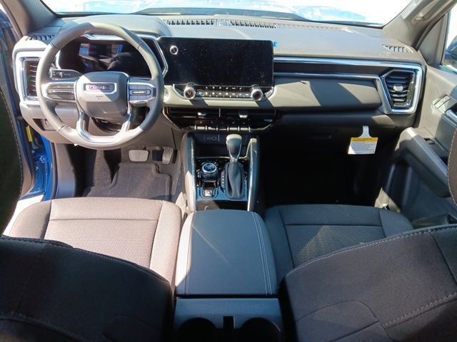 2026 GMC Canyon Elevation - 23077729 - 7