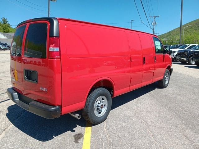 2026 GMC Savana Cargo Work Van - 23077879 - 17
