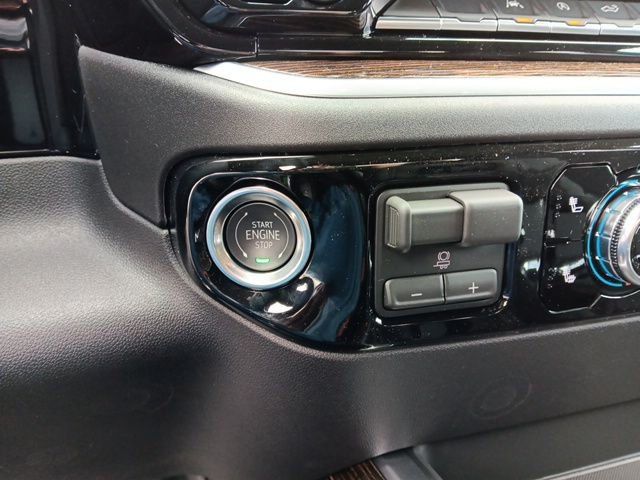 2026 GMC Sierra 1500 Elevation - 23076412 - 16