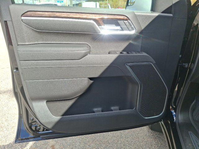 2026 GMC Sierra 1500 Elevation - 23081628 - 9