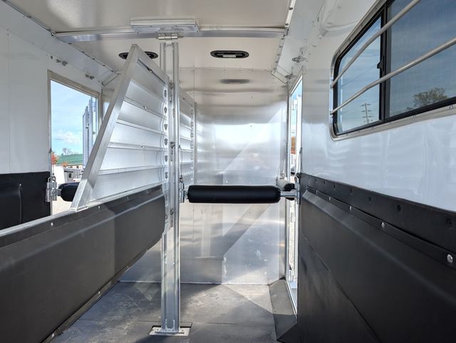 2026 Hart 2 Horse Straight Load GooseNeck with Smart Tack II  - 22945937 - 12