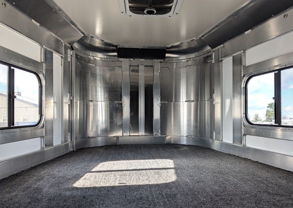 2026 Hart 2 Horse Straight Load GooseNeck with Smart Tack II  - 22945937 - 5