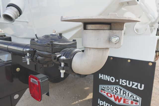 2026 HINO L6 (2000 Gallon Water Tank Truck) - 22940973 - 14