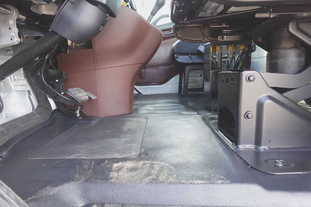 2026 HINO L6 (2000 Gallon Water Tank Truck) - 22940973 - 25