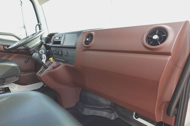 2026 HINO L6 (2000 Gallon Water Tank Truck) - 22940973 - 40