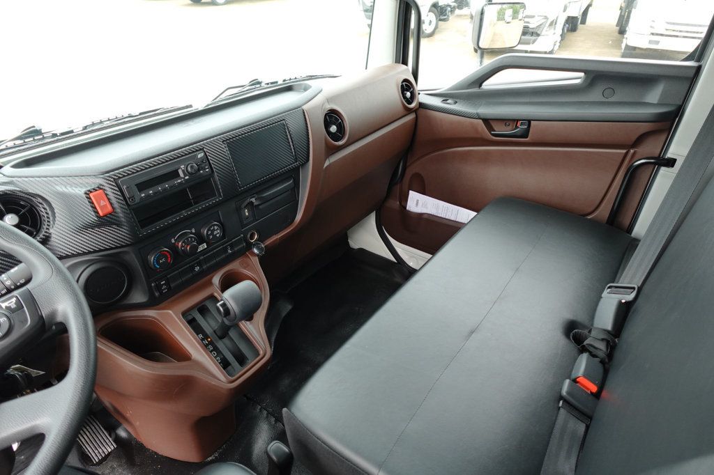 2026 HINO L6 (26ft Box Truck w/ Lift Gate) - 23024828 - 48