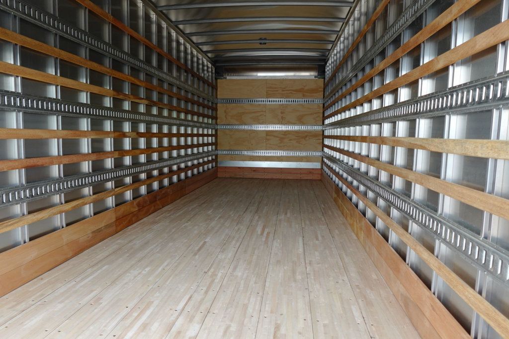 2026 HINO L6 (26ft Box Truck w/ Lift Gate) - 23024839 - 24
