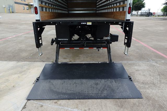2026 HINO L6 (26ft Box Truck w/ Lift Gate) - 23024839 - 26