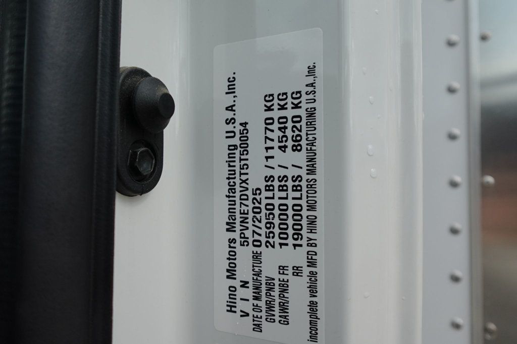 2026 HINO L6 (26ft Box Truck w/ Lift Gate) - 23024839 - 69
