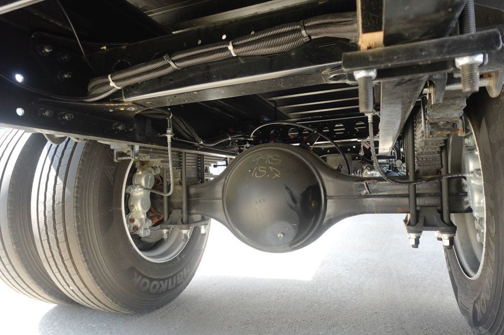 2026 HINO L6 (26ft Box Truck w/ Lift Gate) - 23035850 - 16