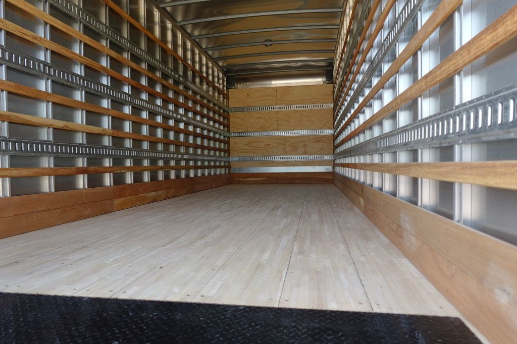 2026 HINO L6 (26ft Box Truck w/ Lift Gate) - 23035850 - 23