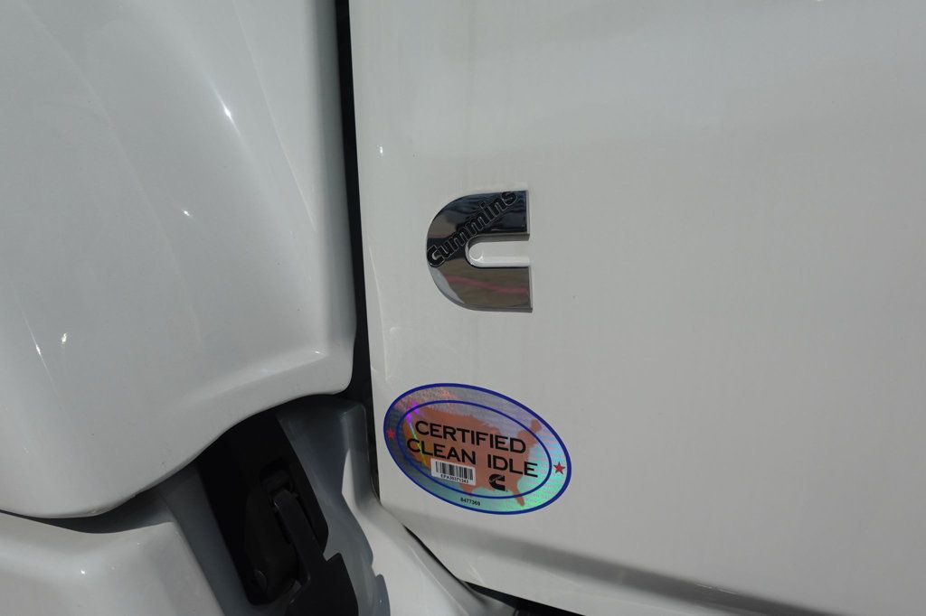 2026 HINO L6 (26ft Box Truck w/ Lift Gate) - 23035850 - 33