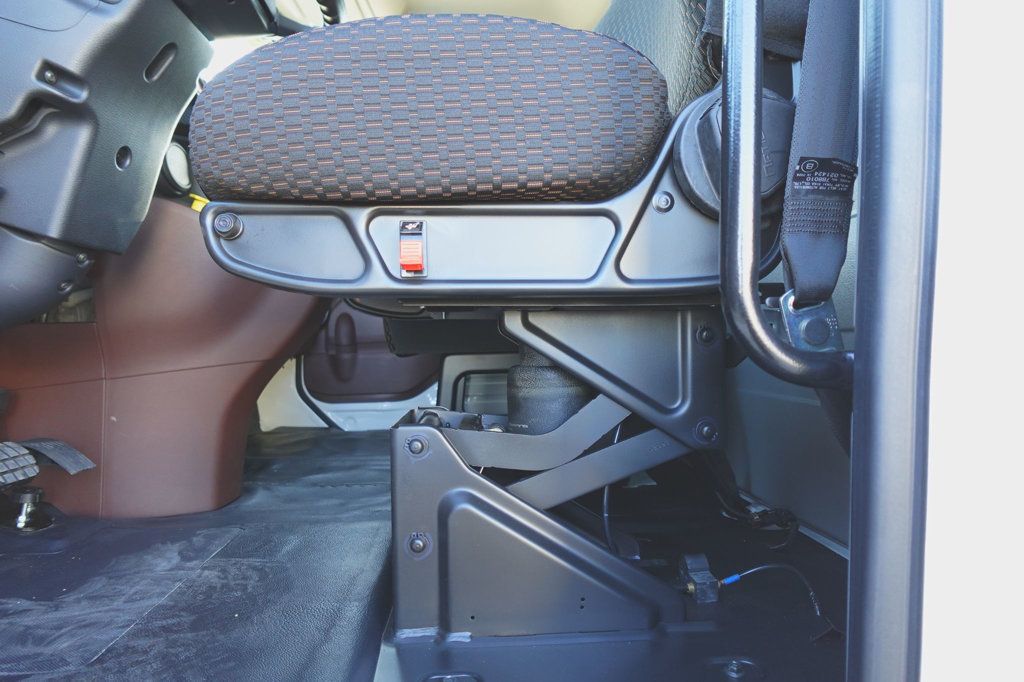 2026 HINO L6 (26ft Box w/ ICC Bumper) - 22974830 - 21