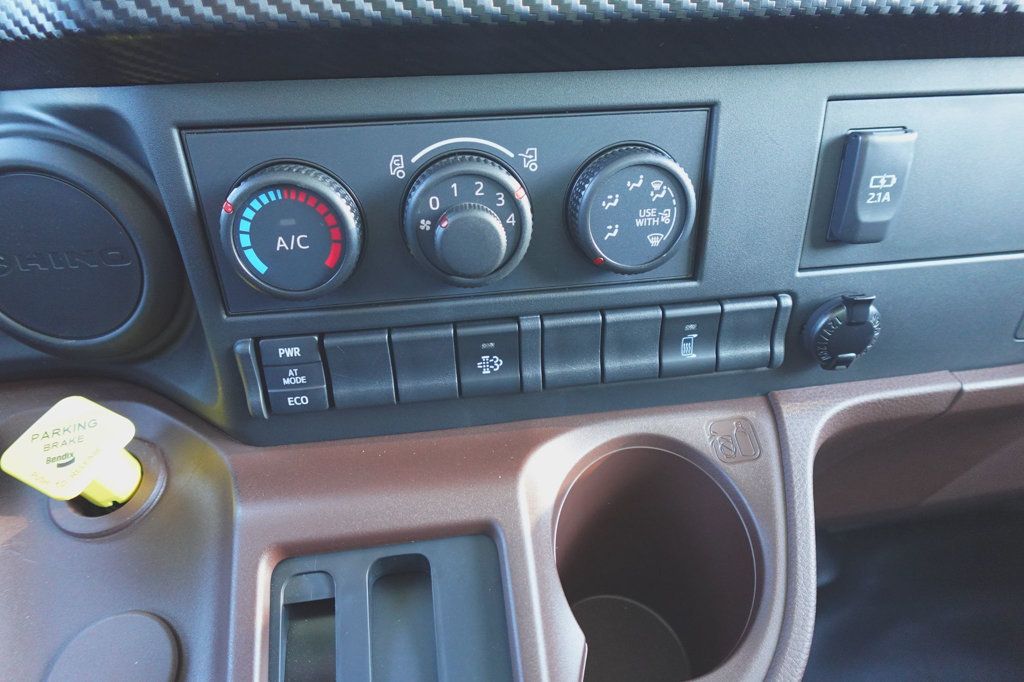 2026 HINO L6 (26ft Box w/ ICC Bumper) - 22974830 - 33