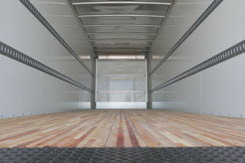 2026 HINO L6 (26ft Box w/ ICC Bumper) - 22989227 - 11