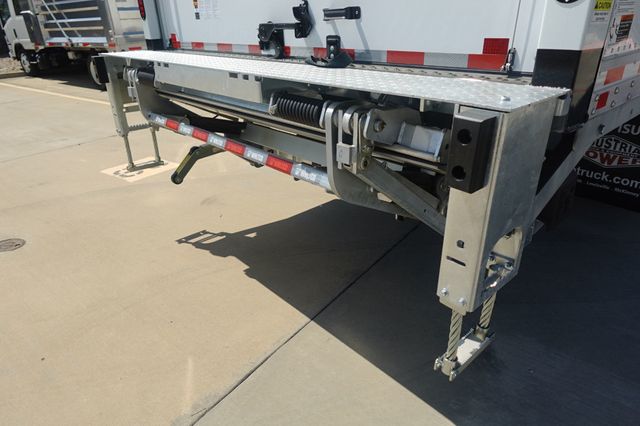 2026 HINO L6 (26ft Box with Lift Gate) - 22869023 - 12