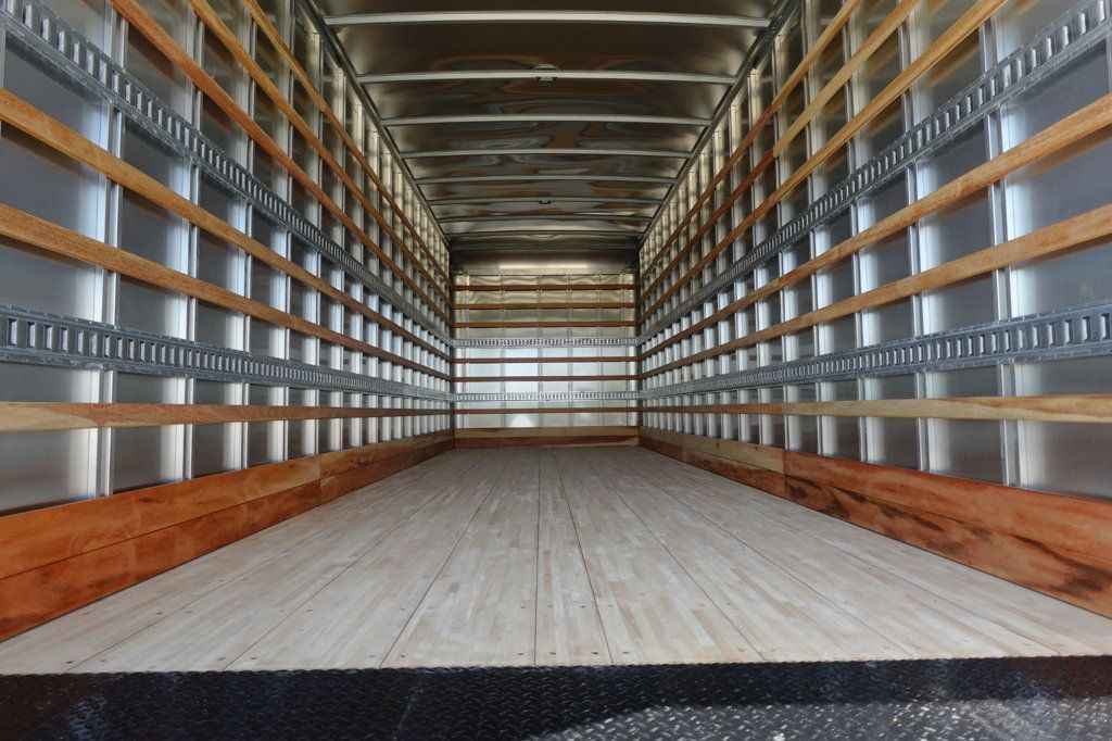 2026 HINO L6 (26ft Box with Lift Gate) - 22869023 - 16