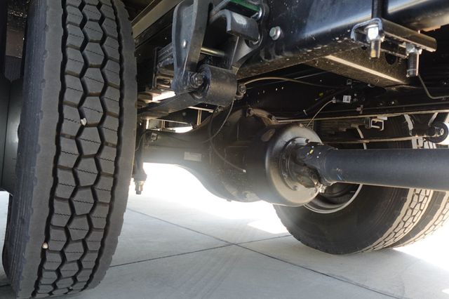 2026 HINO L6 (26ft Box with Lift Gate) - 22869023 - 24