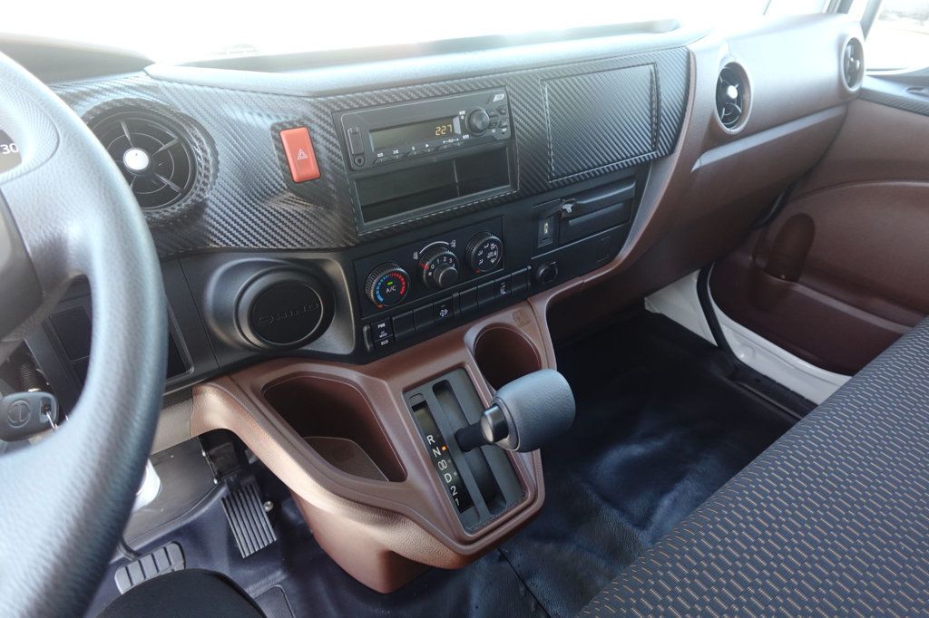 2026 HINO L6 (26ft Box with Lift Gate) - 22869023 - 38