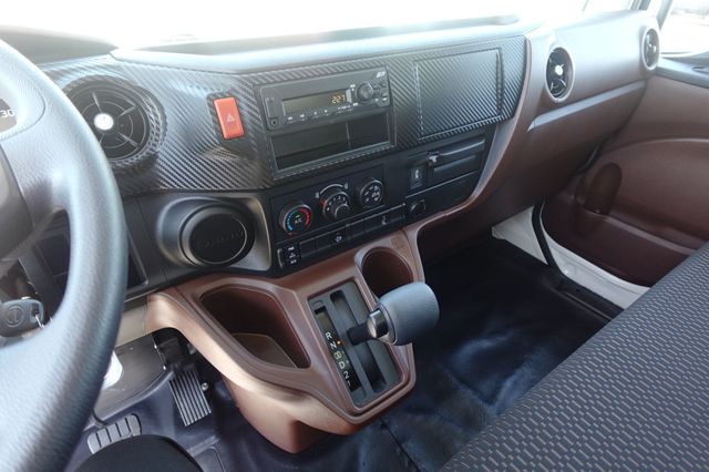 2026 HINO L6 (26ft Box with Lift Gate) - 22869023 - 38