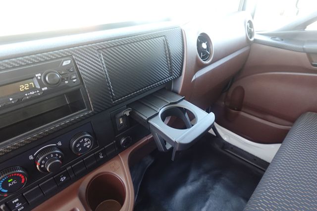 2026 HINO L6 (26ft Box with Lift Gate) - 22869023 - 39