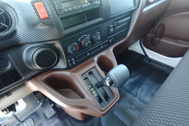 2026 HINO L6 (26ft Box with Lift Gate) - 22869023 - 52