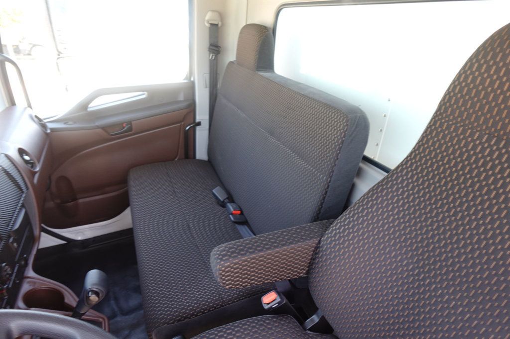 2026 HINO L6 (26ft Box with Lift Gate) - 22869023 - 53