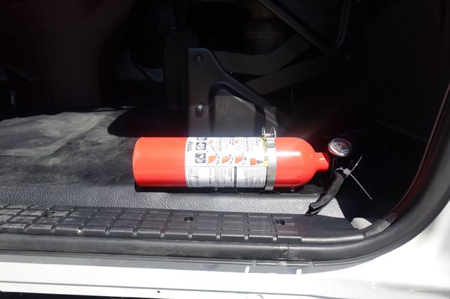 2026 HINO L6 (26ft Box with Lift Gate) - 22869023 - 56