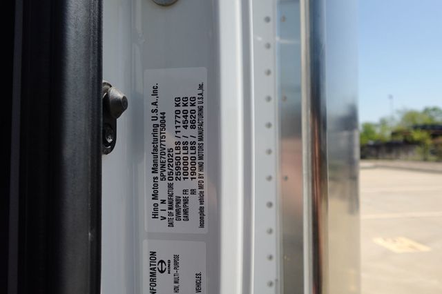 2026 HINO L6 (26ft Box with Lift Gate) - 22869023 - 67