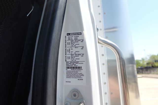 2026 HINO L6 (26ft Box with Lift Gate) - 22869023 - 68