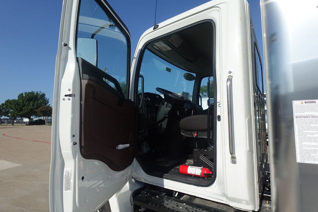 2026 HINO L6 (26ft Box with Lift Gate) - 22901190 - 38