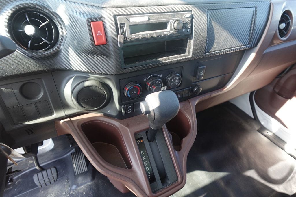 2026 HINO L6 (26ft Box with Lift Gate) - 22901190 - 49