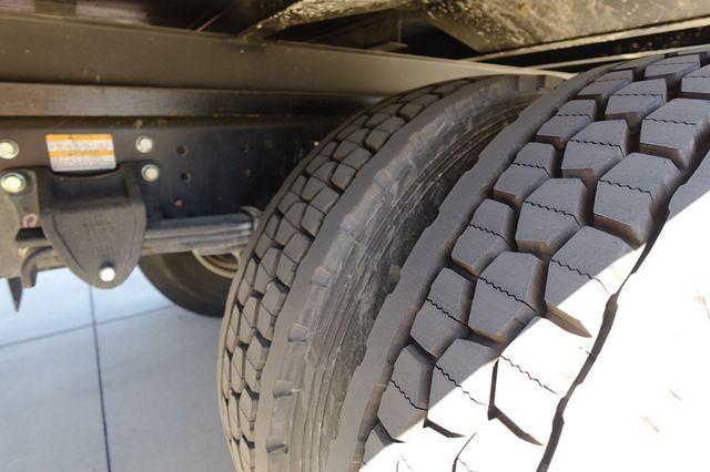 2026 HINO L6 (26ft Box with Lift Gate) - 23002934 - 16