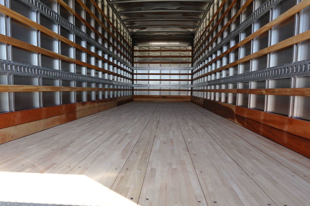 2026 HINO L6 (26ft Box with Lift Gate) - 23002934 - 25